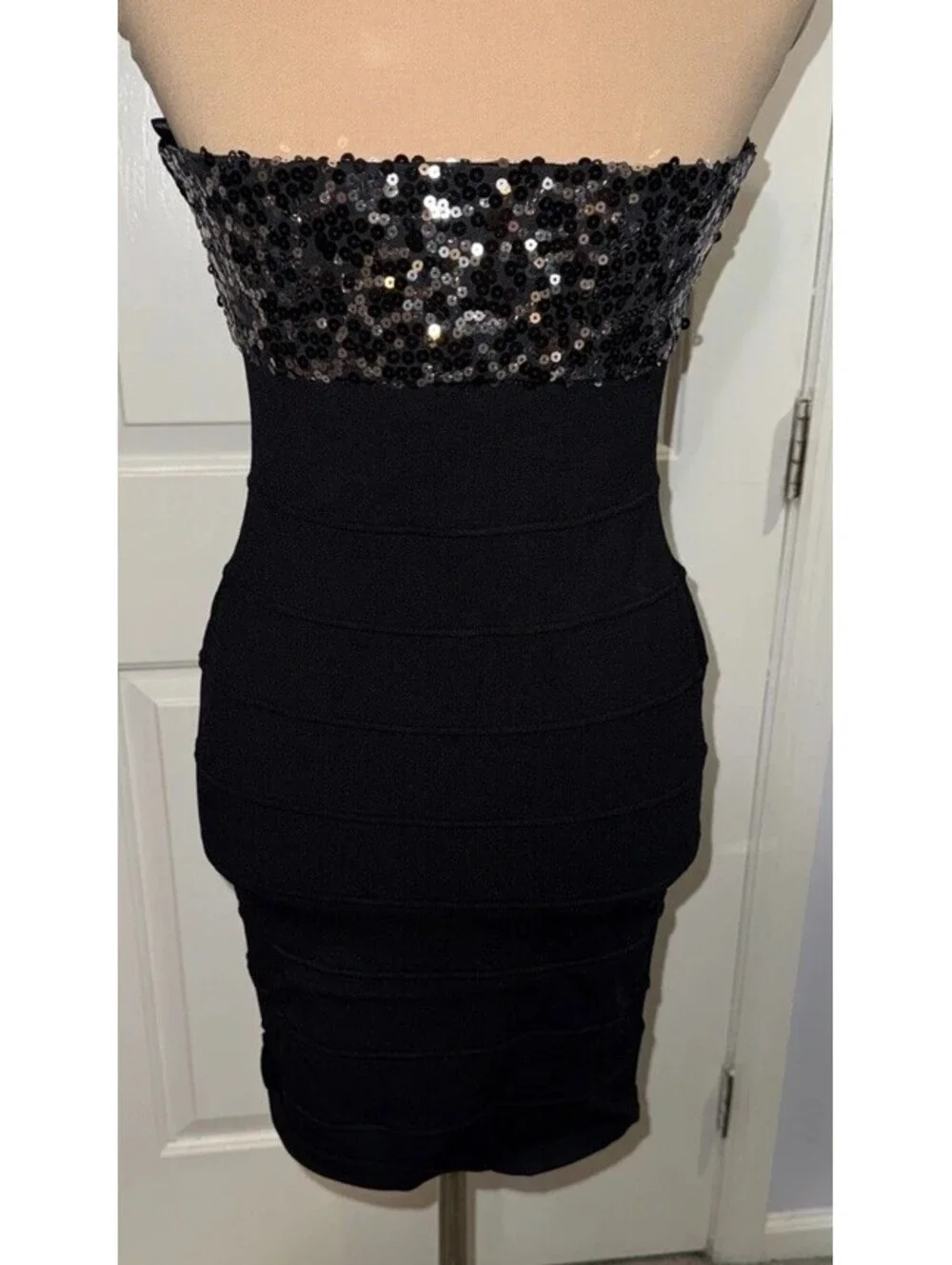 Frederick's of Hollywood Dress Womens Medium Black Bandage Sequin Strapless Mini